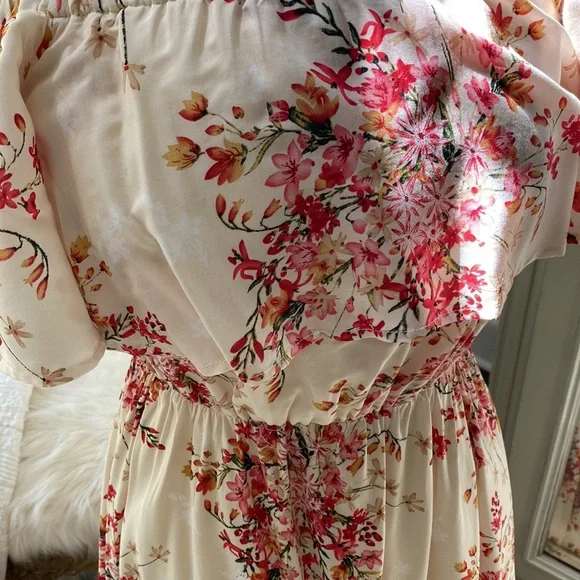 SugarLips Floral Maxi Dress - Picture 4 of 11